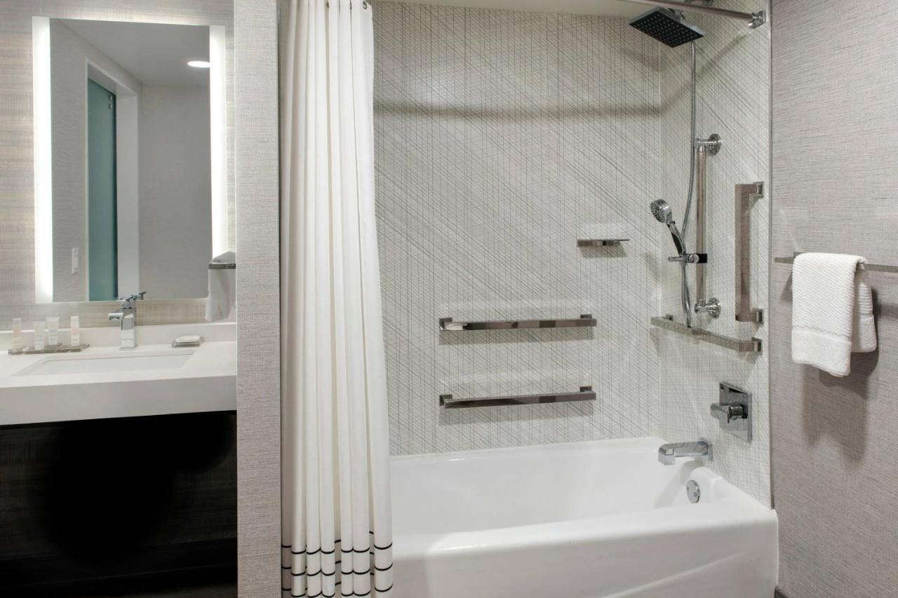 Norfolk Waterside Marriott Hotel Kültér fotó