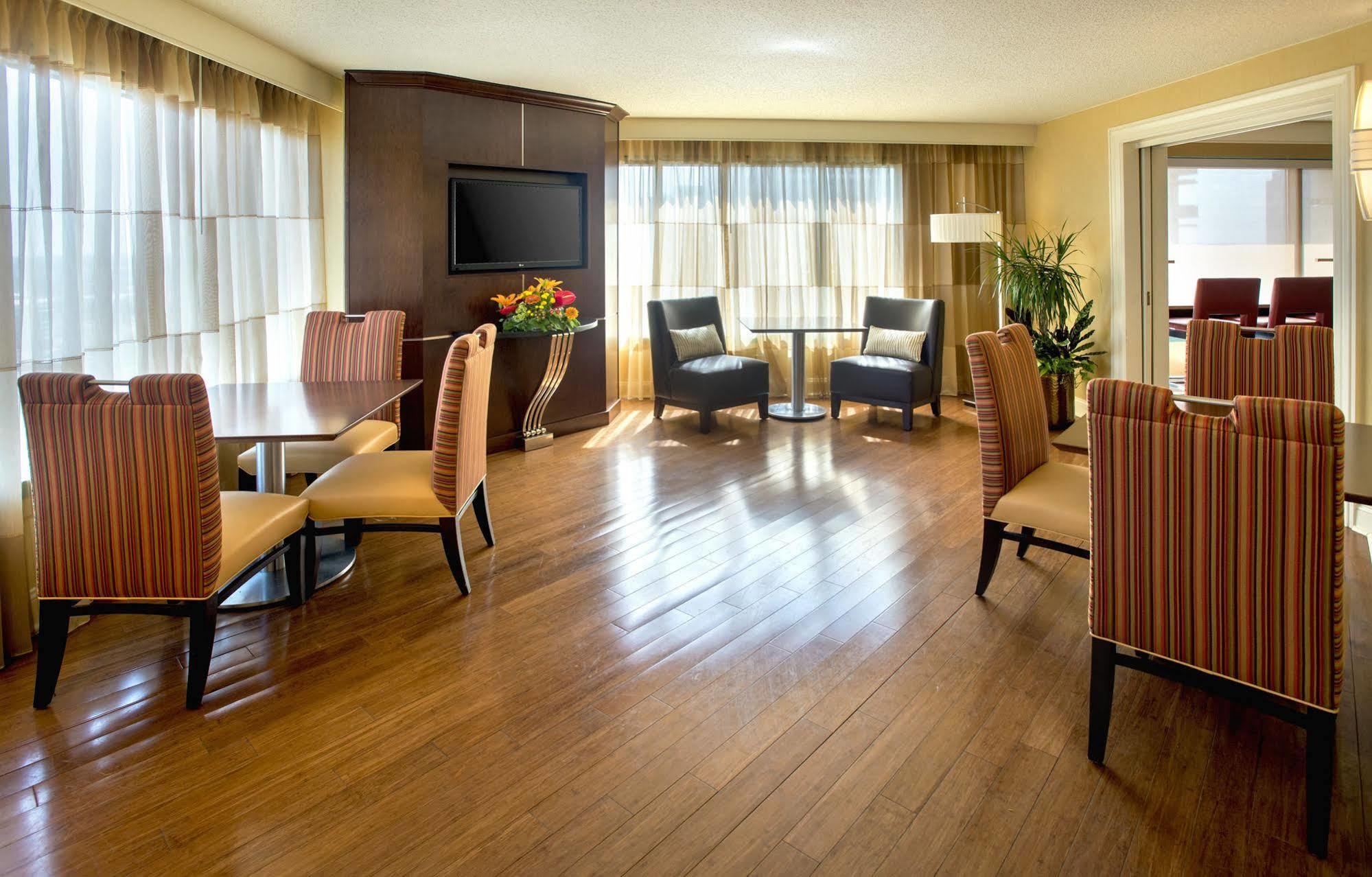 Norfolk Waterside Marriott Hotel Kültér fotó